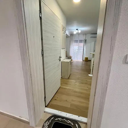 San Apartman *